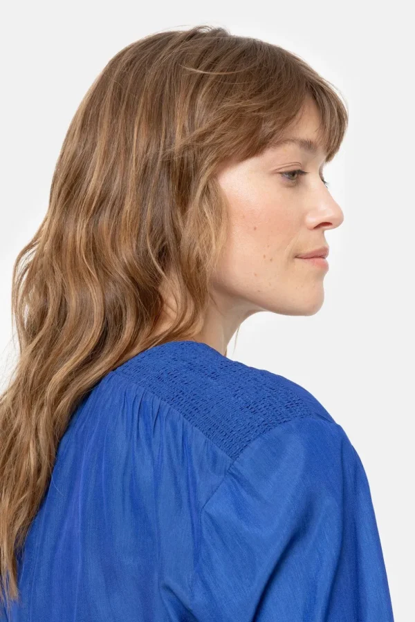 E Damesblouse Met Smock En Lange Mouw-Terre Bleue Shop