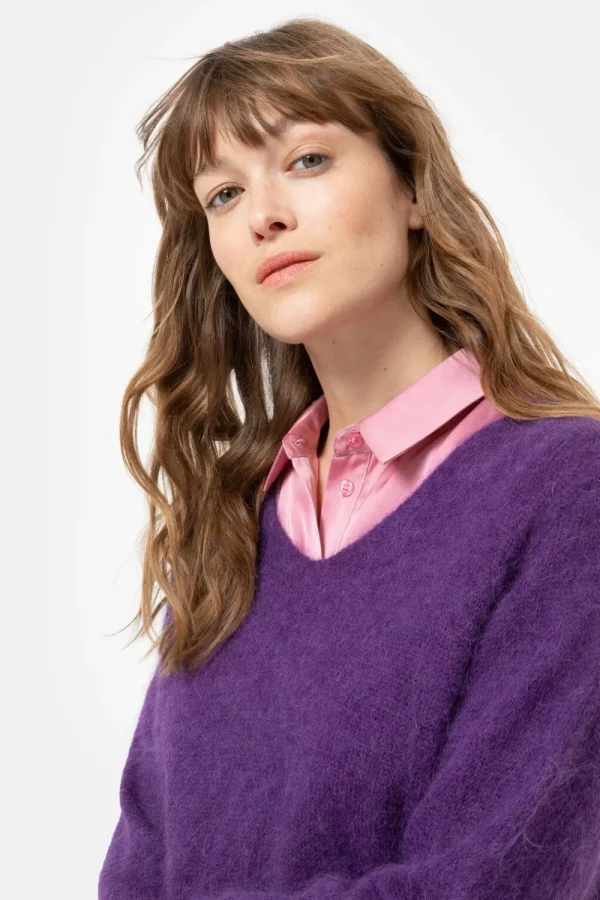 Harige E Pull Met V-Hals En Lange Mouwen-Terre Bleue Best